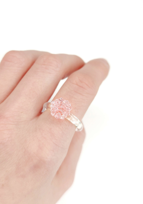 Różowy pierścionek "Crystal" Różowy pierścionek "Crystal"